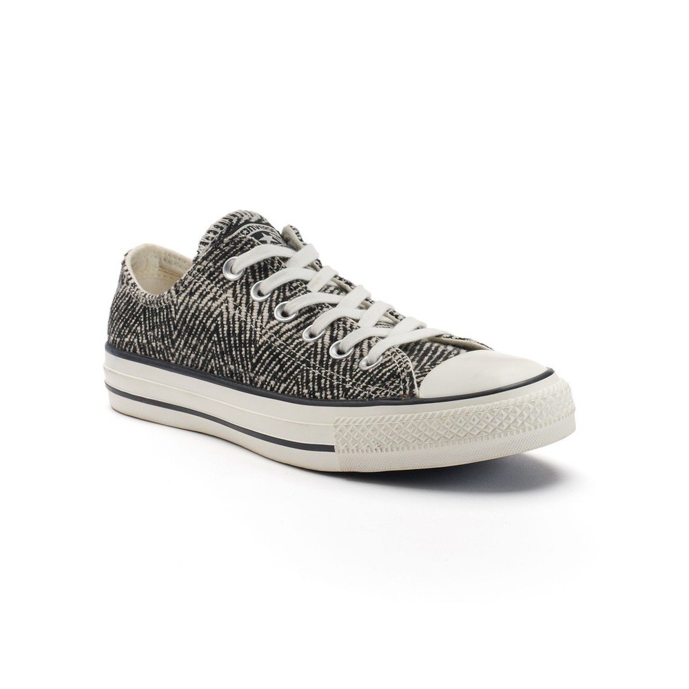 Converse Zebra Tweed Women’s Black White Zig Zag Stripe Sneakers Low Top Size 6